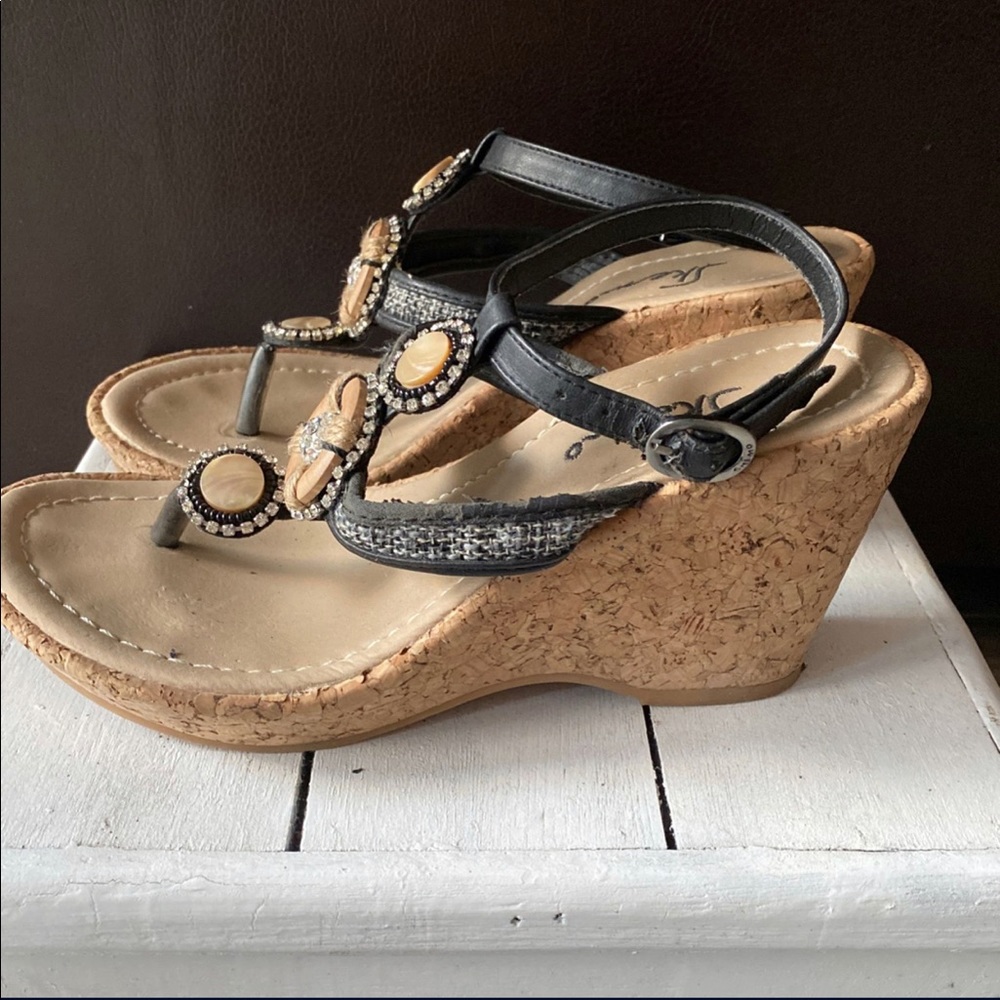 Skemo Cork Wedges Sandals with Bling T strap